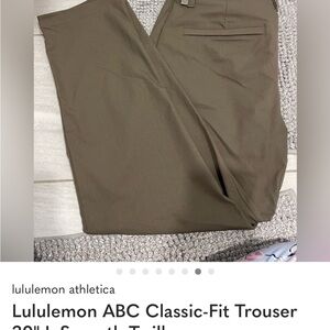 Lululemon ABC Classic-Fit Trouser 30" L Smooth Twill
Nomad size 33